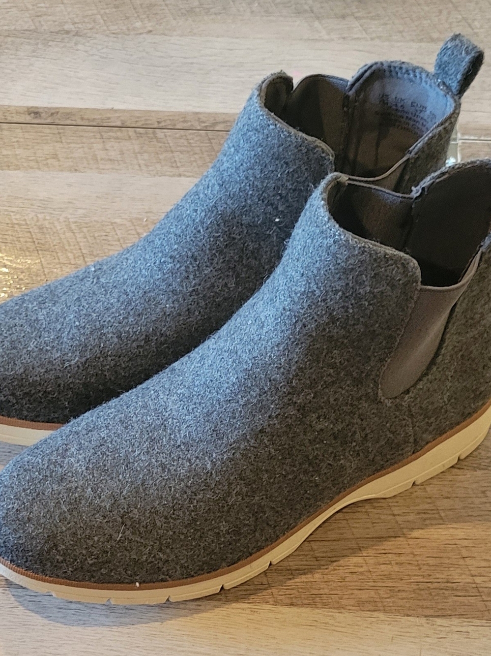 Women's Gray Felt Chelsea Boot Sneakers